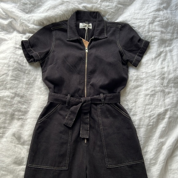 Reformation NWT Cassidy denim jumpsuit size 4 black - Picture 9 of 13